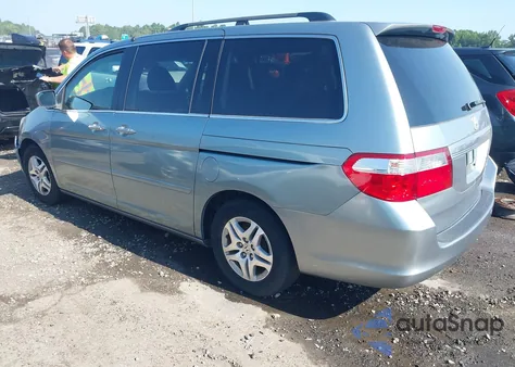 2005 Honda Odyssey Ex-L from USA, damaged, VIN 5FNRL38645B081893